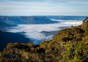 Snow Leopard Lodge, Leura